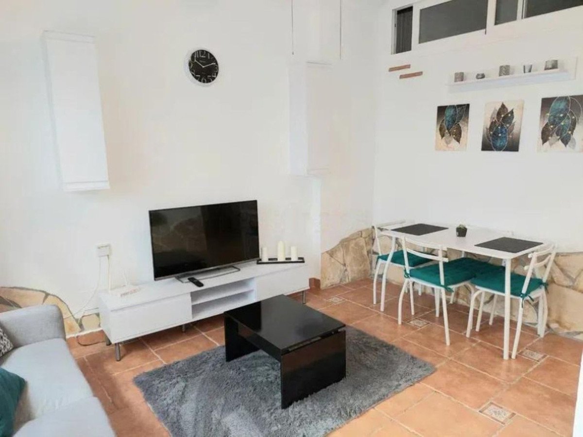 4 Bed Maison de ville in Monda à Monda, Maison de ville