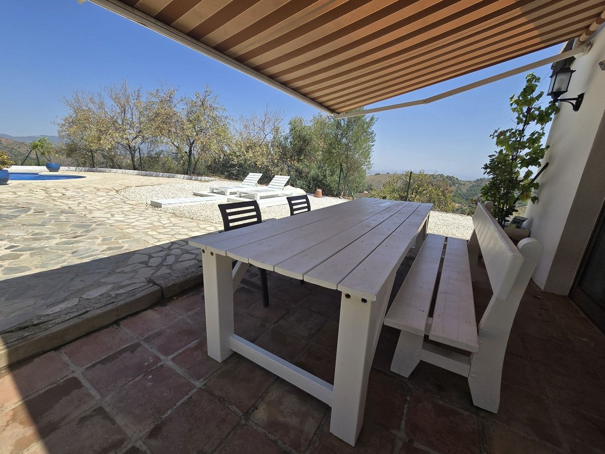 3 Bed Detached Villa in Monda in Monda, Detached Villa