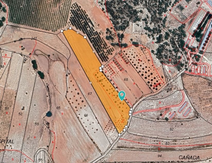 02 aerial view property layout
