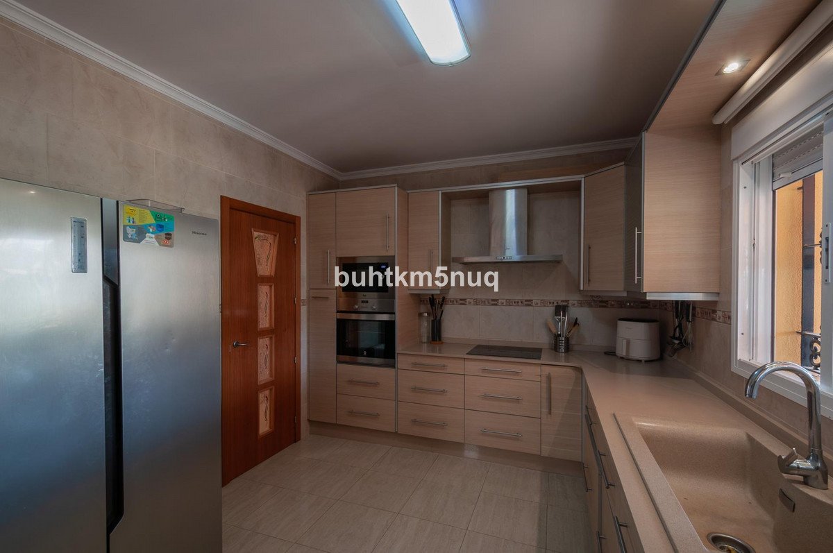 23 photo
