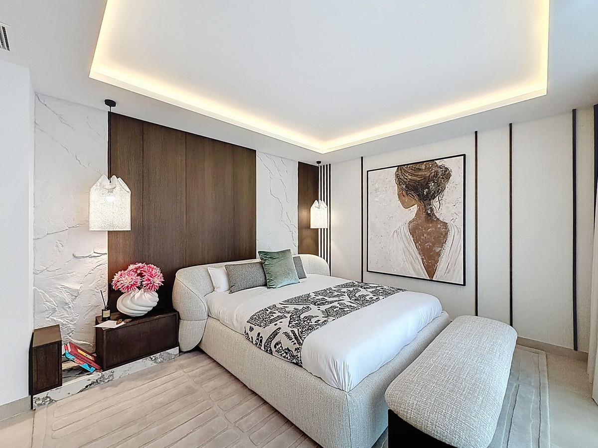 5 Bed Detached Villa in Nagüeles in Nagüeles — Detached Villa