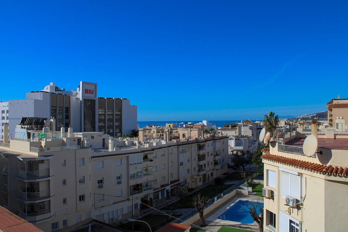 3 Bed Top Floor Apartment in Nerja in Nerja, Apartment
