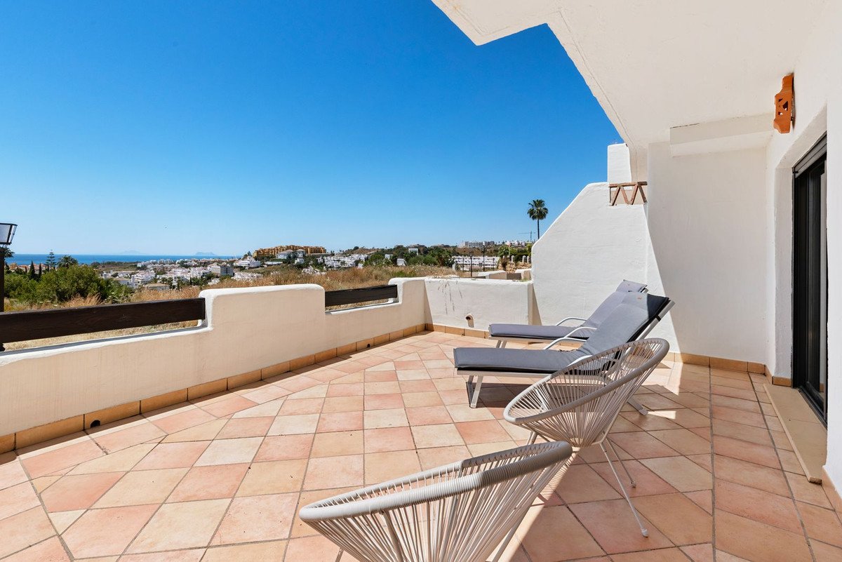 3 Bed Townhouse in New Golden Mile in New Golden Mile — Townhouse