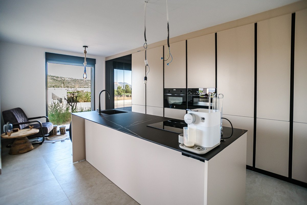 4 Bed Detached Villa in Aspe in Aspe, Detached Villa