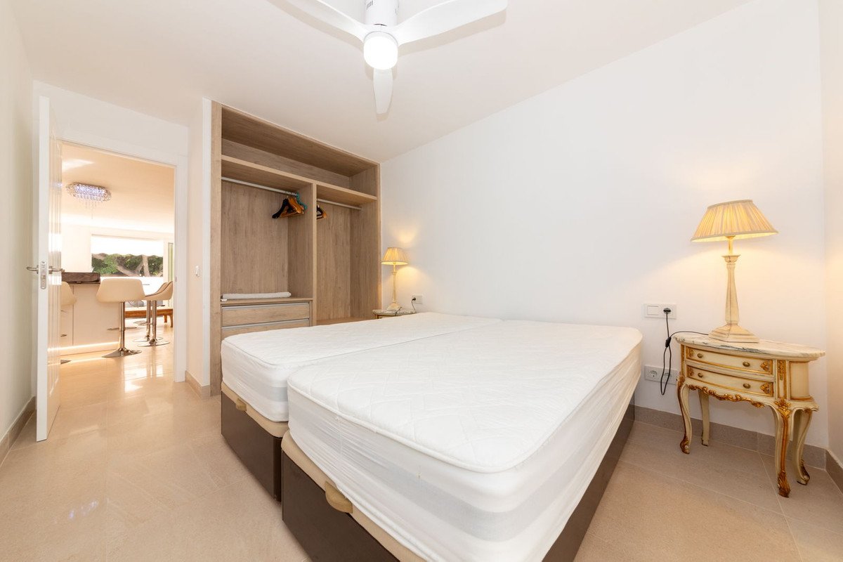 2 Bed Townhouse in Nueva Andalucía in Nueva Andalucía — Townhouse