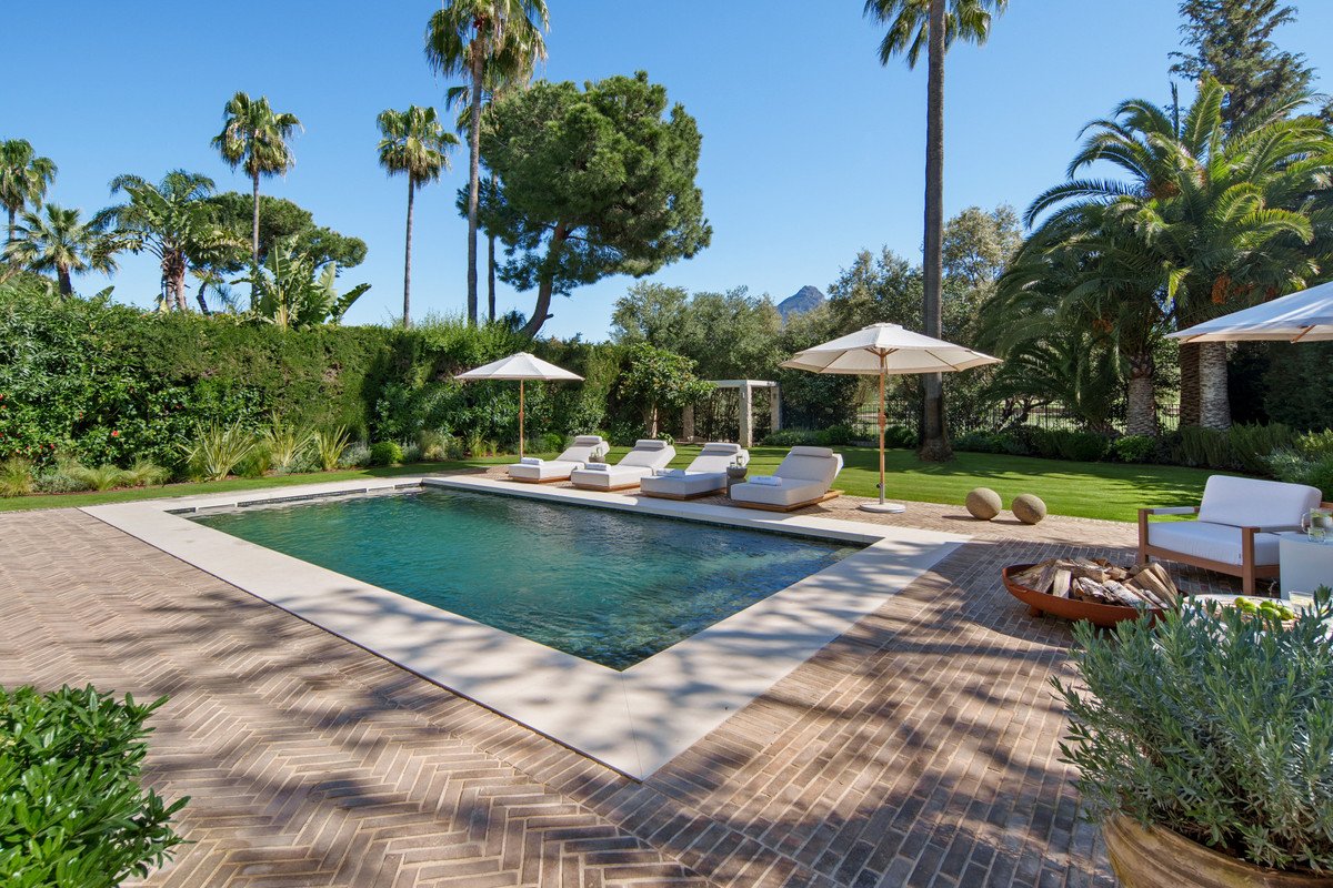 4 Bed Detached Villa in Nueva Andalucía in Nueva Andalucía, Detached Villa