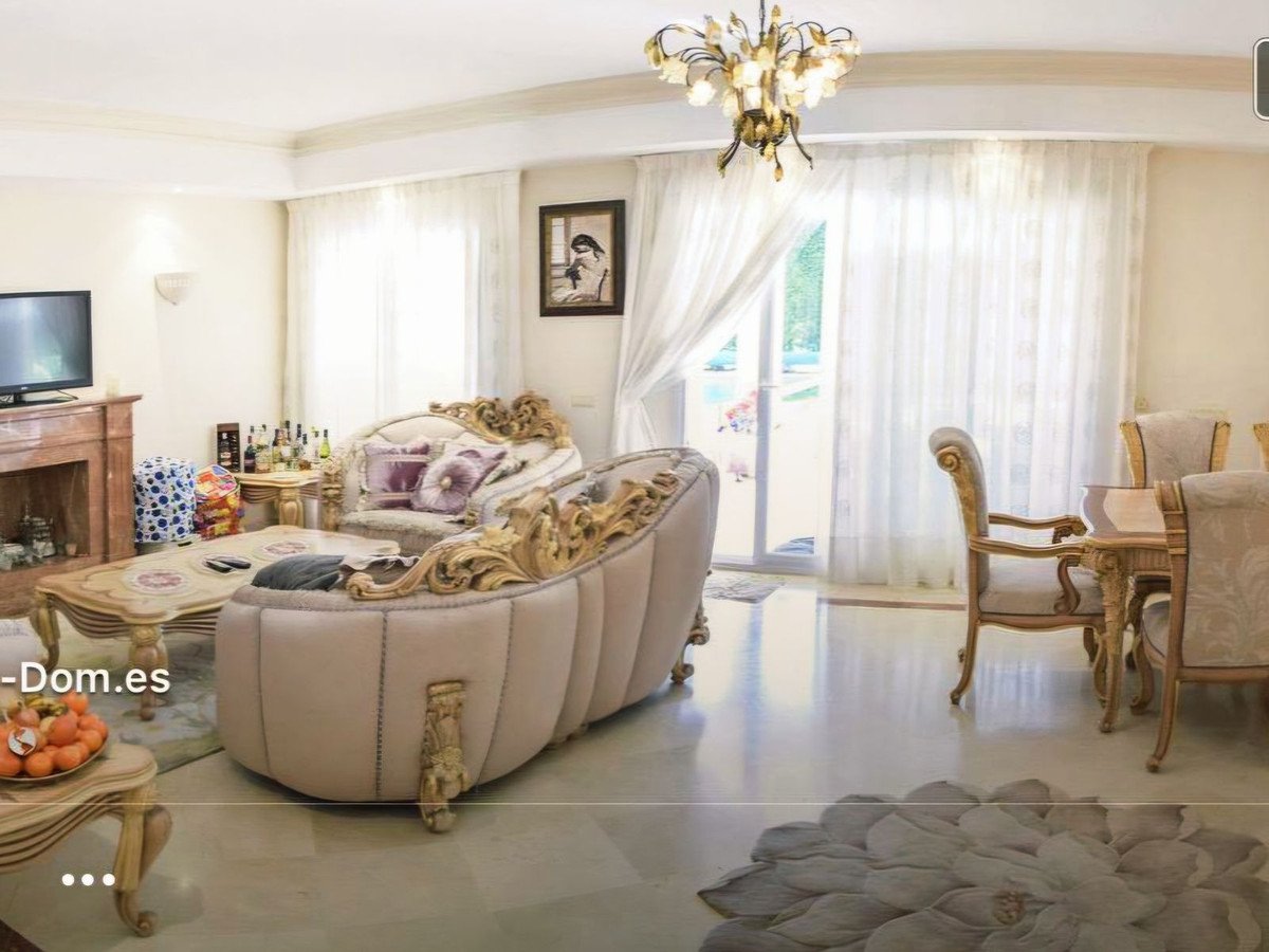 5 Bed Detached Villa in Nueva Andalucía in Nueva Andalucía, Detached Villa