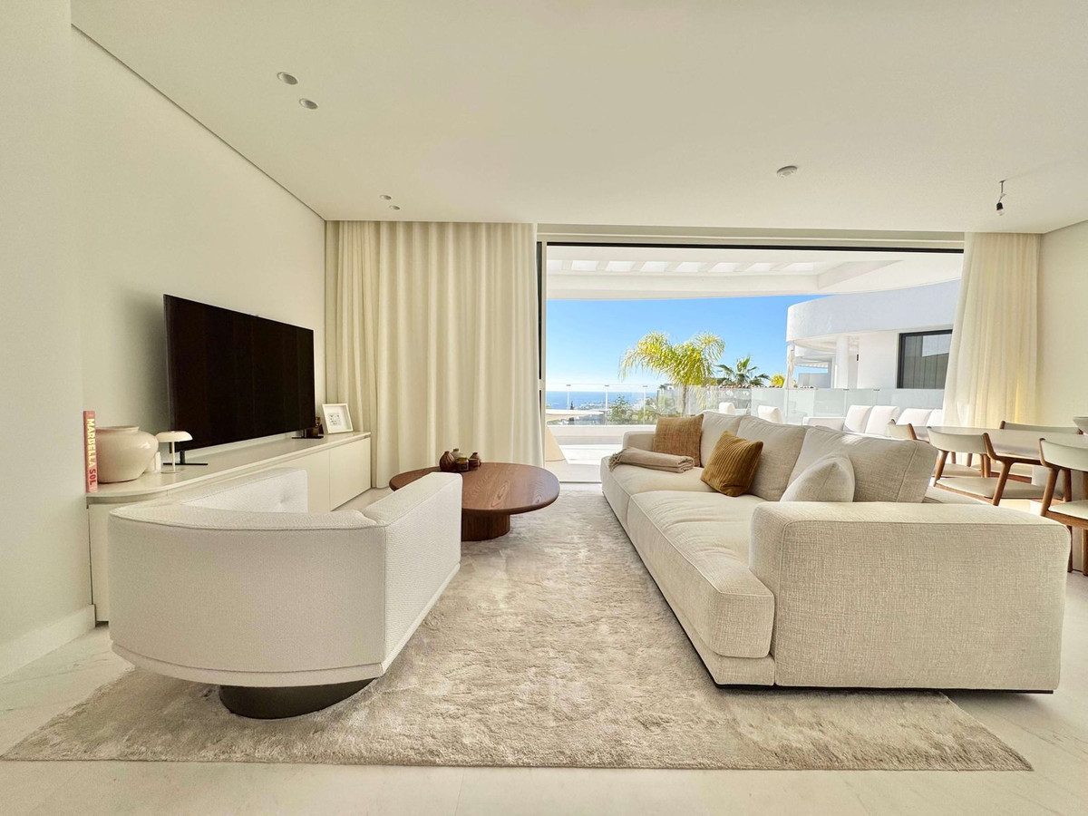 3 Bed Apartamento en planta intermedia in Ojén en Ojén, Apartamento