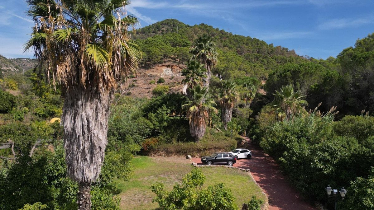 3 Bed Finca in Ojén i Ojén, Finca