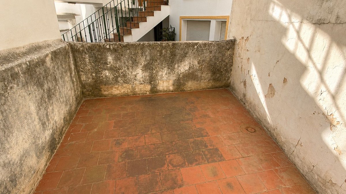 2 Bed Townhouse in Ojén in Ojén, Townhouse
