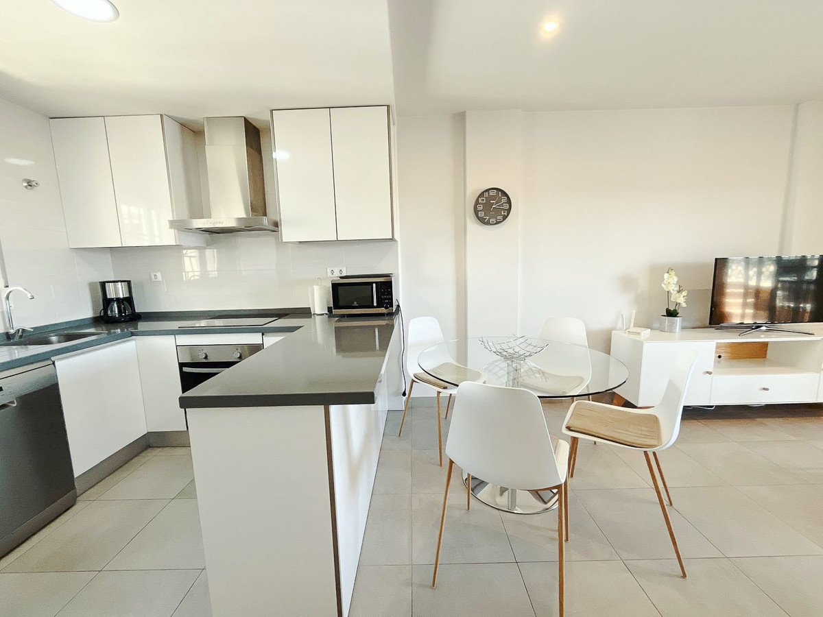 2 Bed Middle Floor Apartment in Orihuela Costa in Orihuela Costa — Apartment