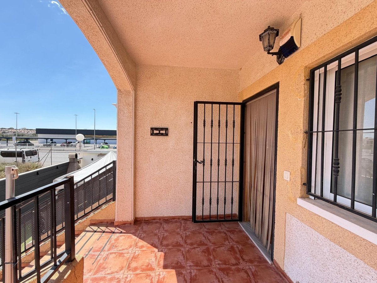 2 Bed Bungalow in Orihuela Costa in Orihuela Costa — Bungalow
