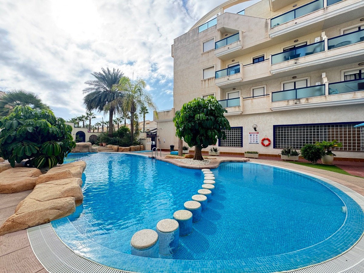 2 Bed Ground Floor Apartment in Cabo Roig