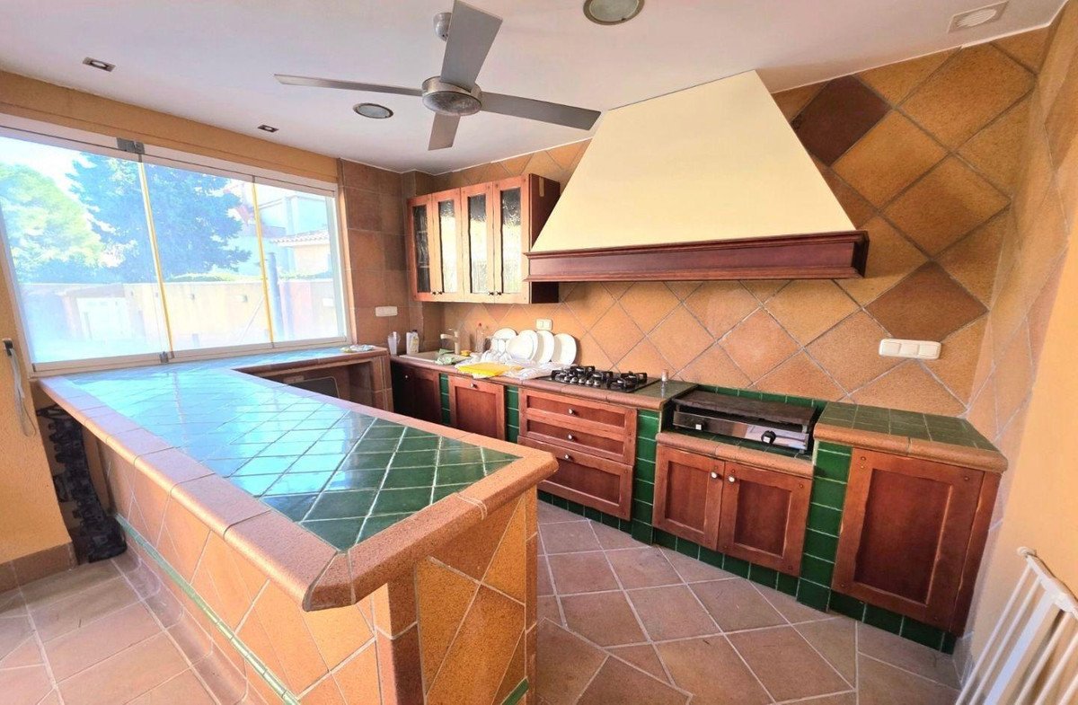 5 Bed فيلا مستقلة in Campoamor في Campoamor, فيلا منفصلة
