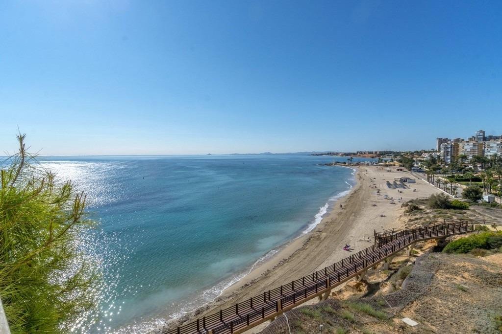 7 Bed Detached Villa in Campoamor