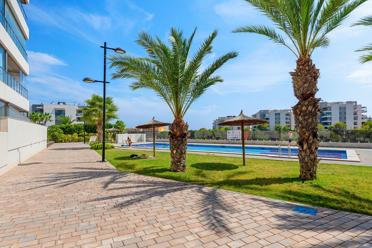 3 Bed Ground Floor Apartment in Orihuela Costa