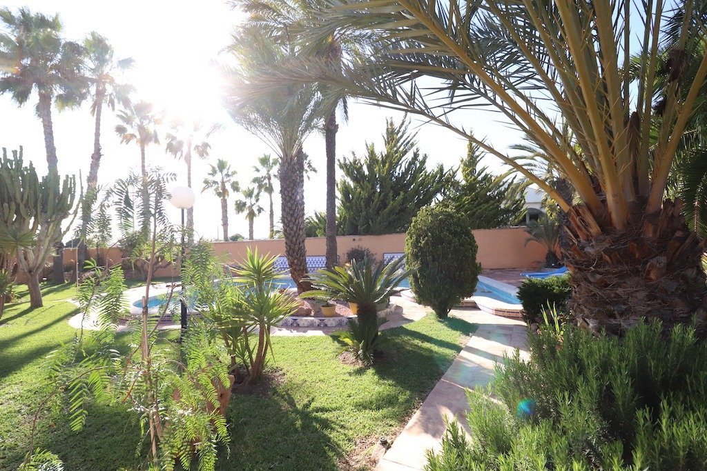 5 Bed فيلا مستقلة in El Chaparral في El Chaparral, فيلا منفصلة