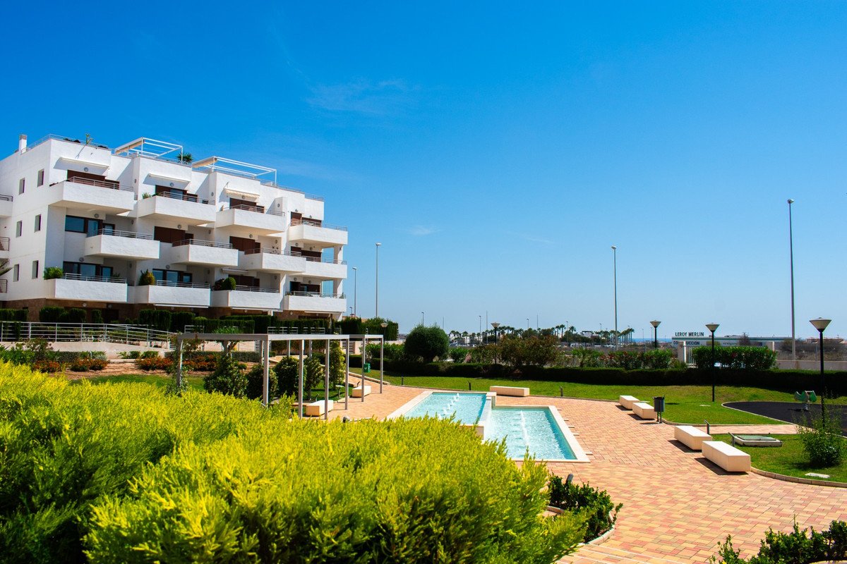  في Cabo Roig, شقة