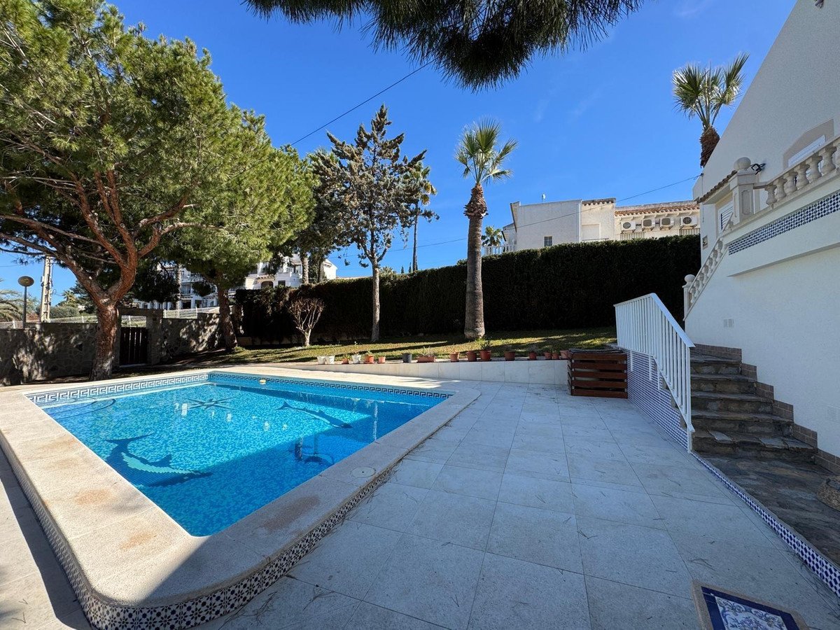  in Cabo Roig, Bungalow