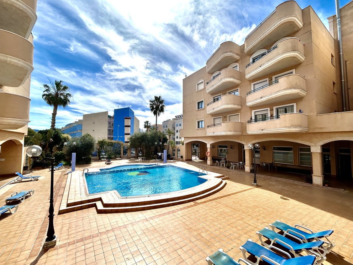 2 Bed Top Floor Apartment in Cabo Roig in Cabo Roig, 