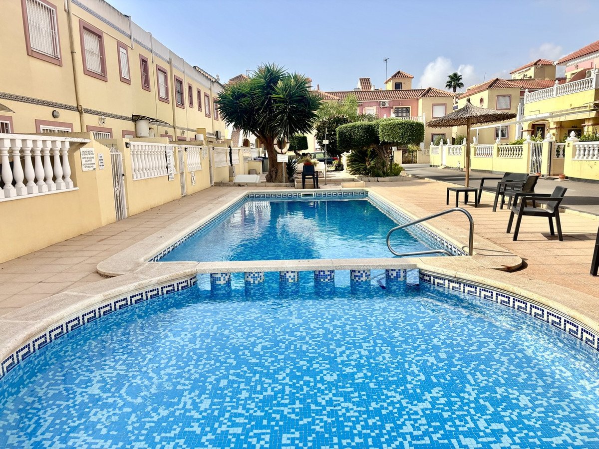 2 Bed Ground Floor Apartment in La Zenia in La Zenia, Apartment