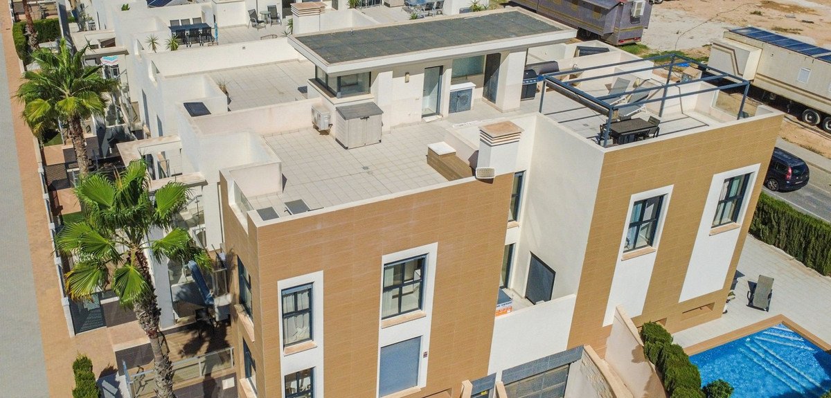 3 Bed Penthouse in La Zenia
