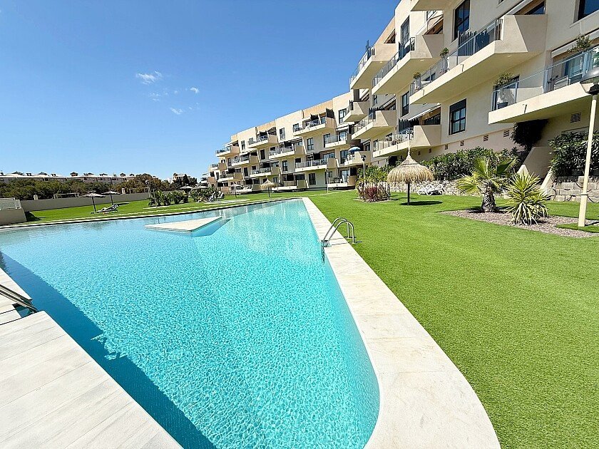 3 Bed فيلا مستقلة in La Zenia في La Zenia, 