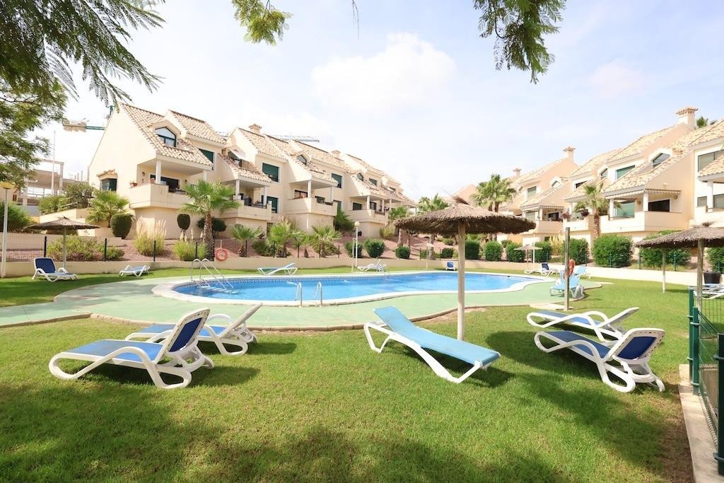 2 Bed Ground Floor Apartment in Orihuela Costa