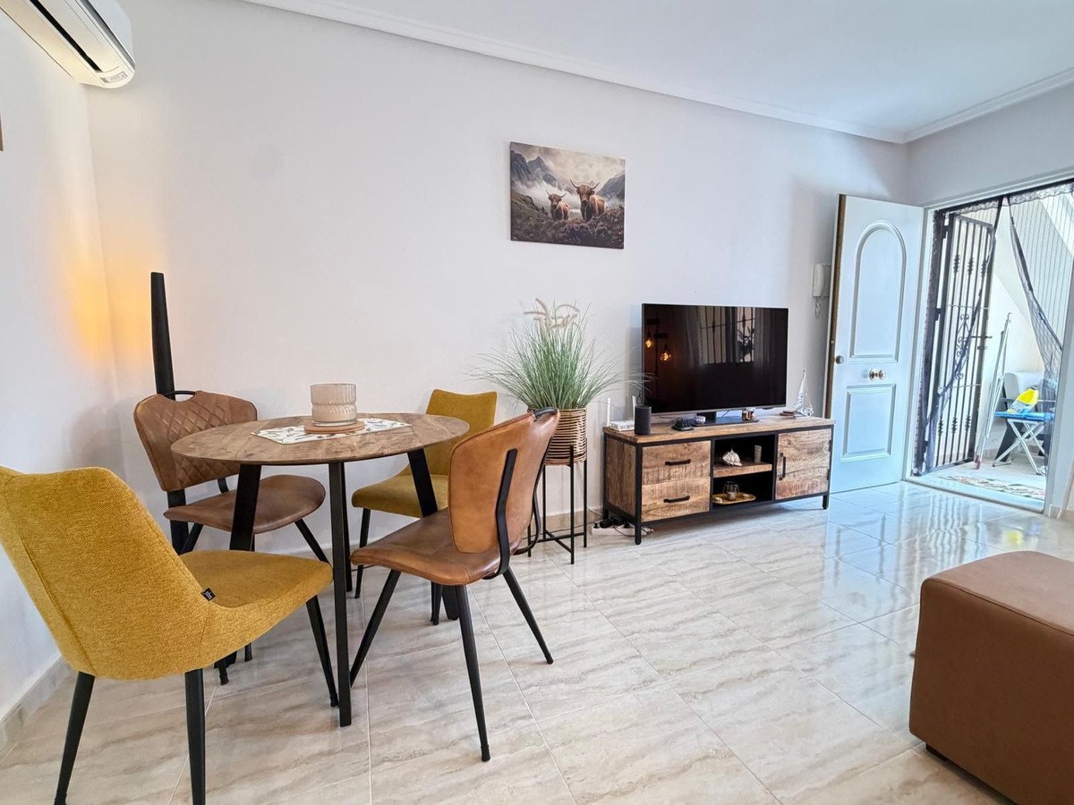 2 Bed Begane Grond Appartement in Orihuela Costa