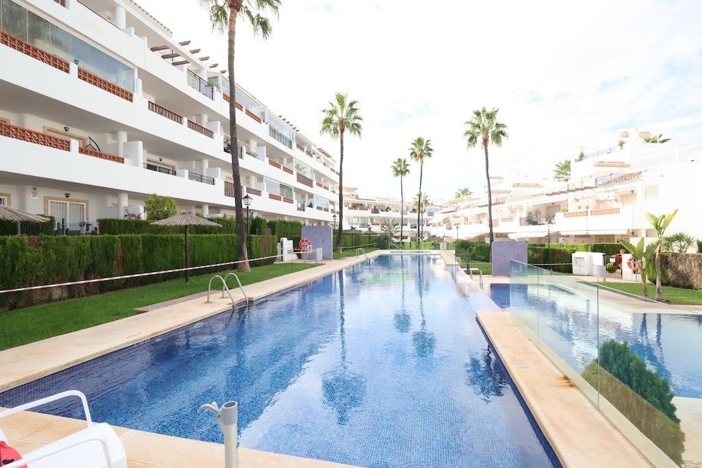 2 Bed Ground Floor Apartment in Orihuela Costa