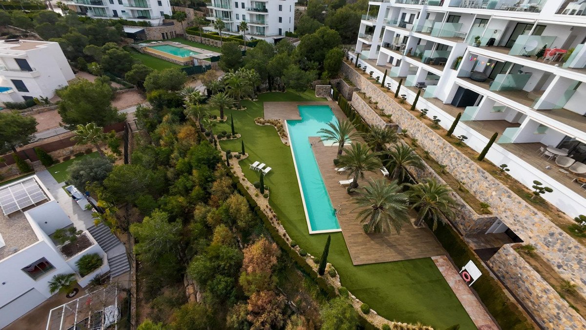 3 Bed شقة في الطابق الأرضي in Las Colinas Golf في Las Colinas Golf, شقة