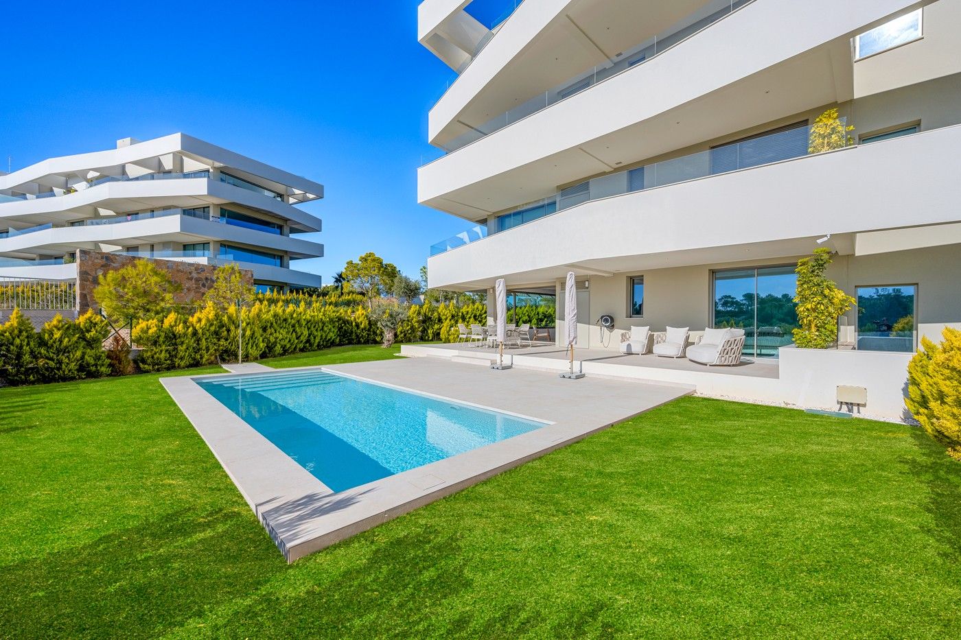 14 photo