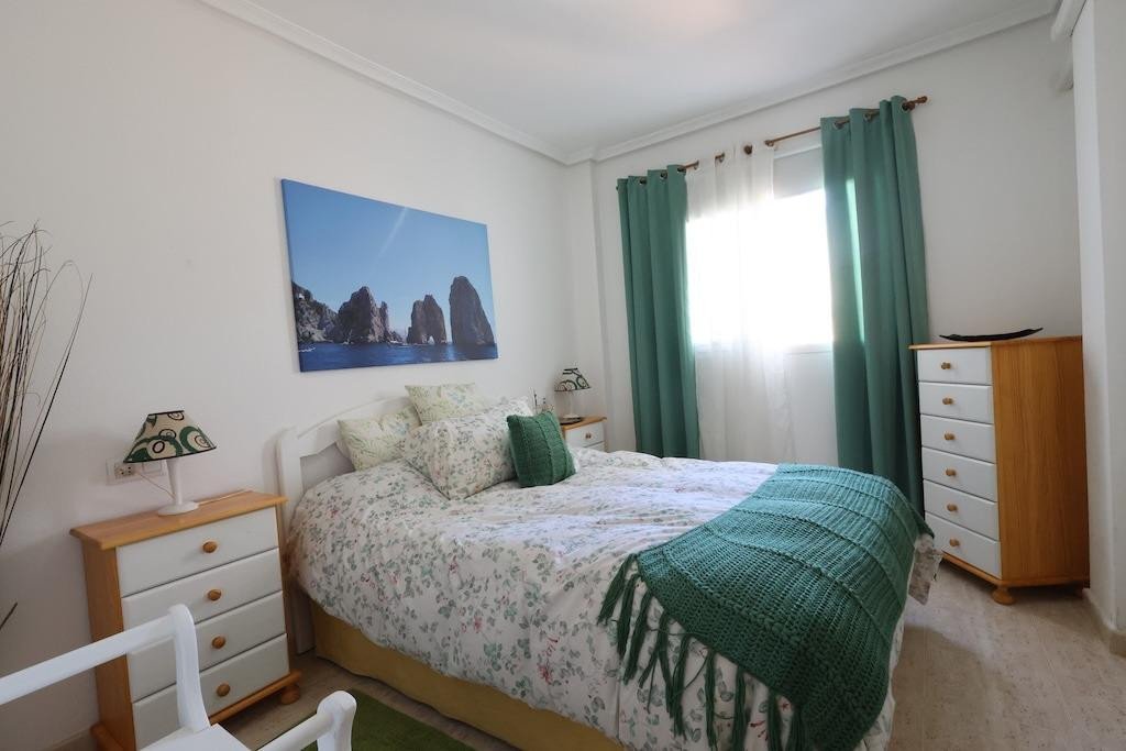 2 Bed Bungalow in Orihuela Costa in Orihuela Costa, Bungalow