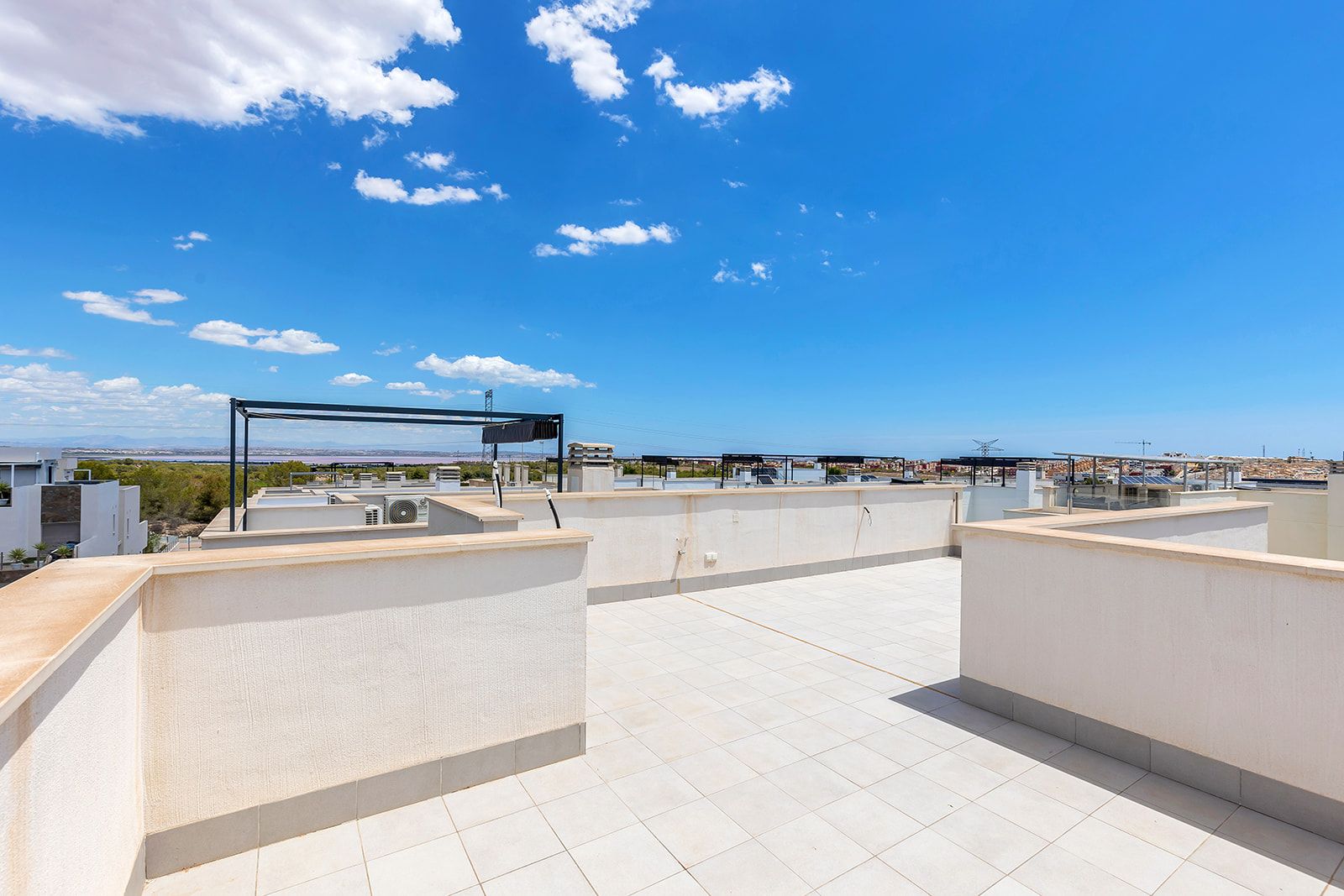 3 Bed فيلا مستقلة in Orihuela Costa في Orihuela Costa, فيلا منفصلة