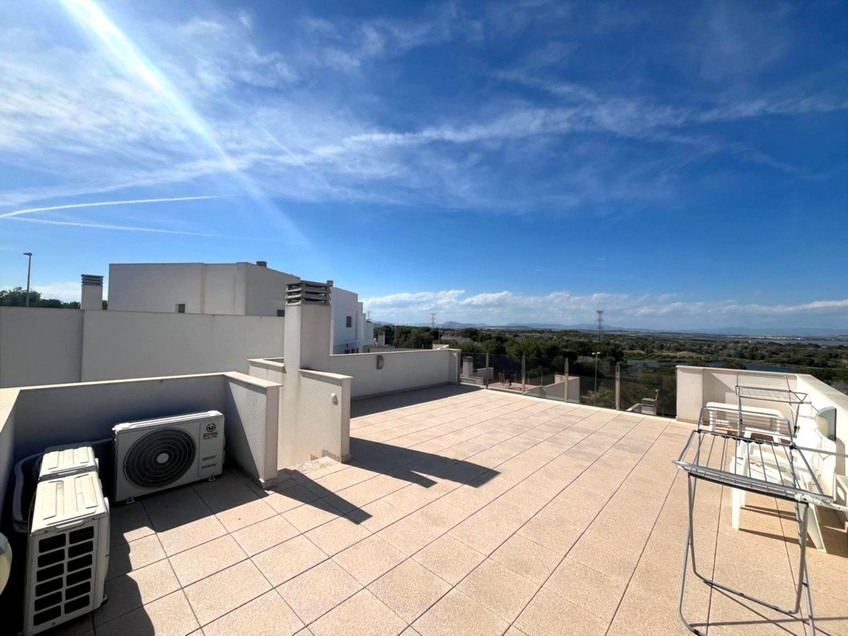 3 Bed Detached Villa in Orihuela Costa in Orihuela Costa, Detached Villa