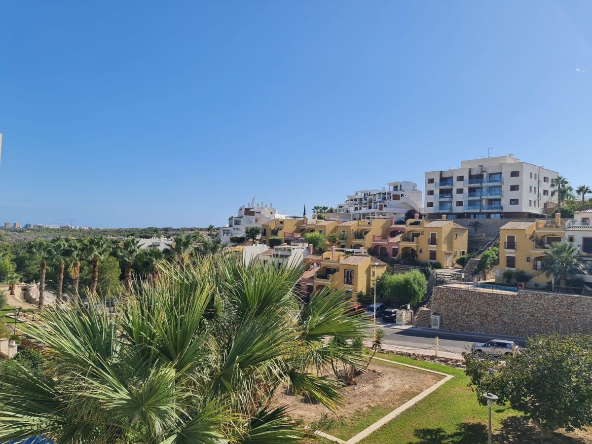 3 Bed Detached Villa in Orihuela Costa in Orihuela Costa, Detached Villa
