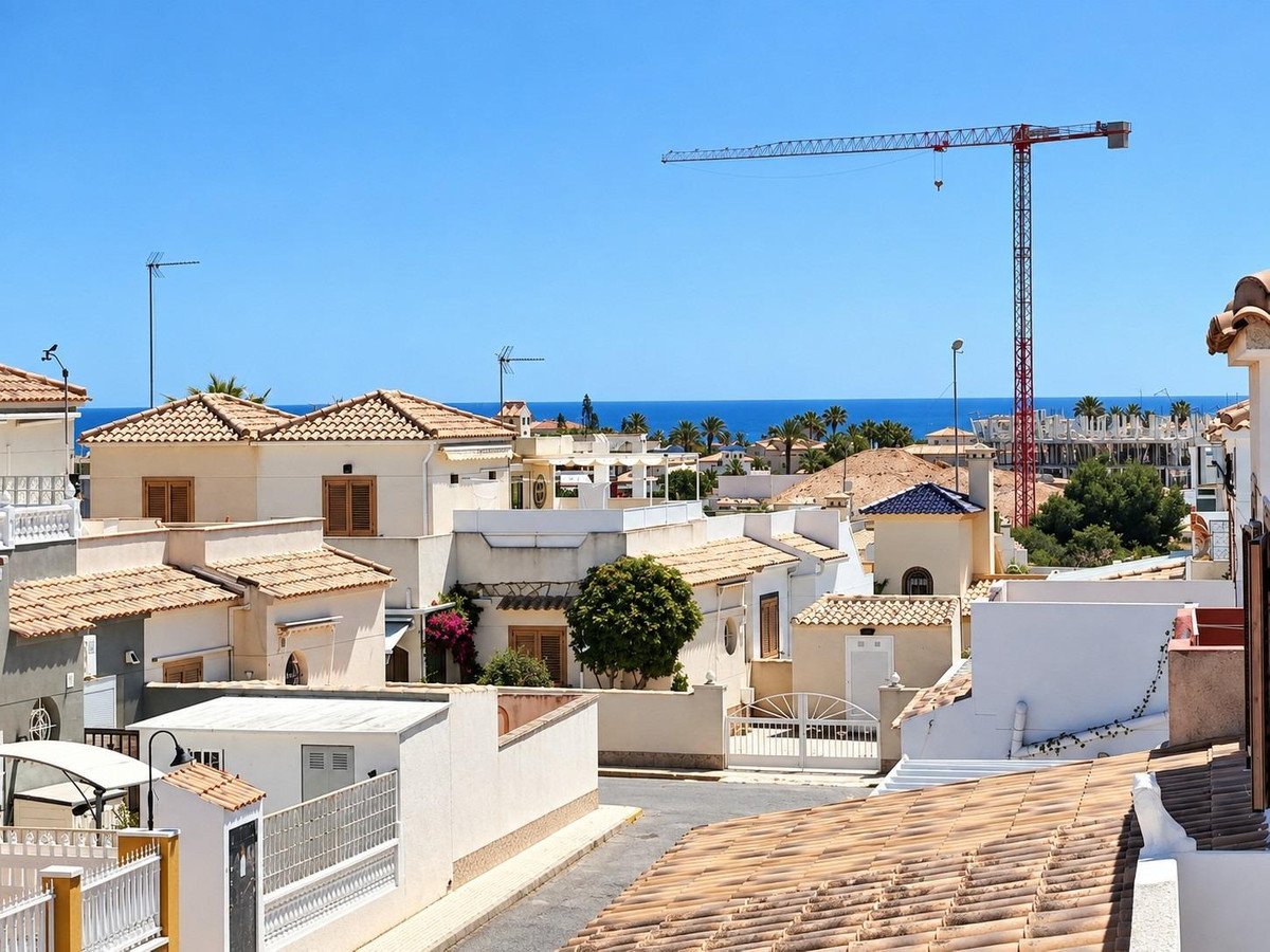 4 Bed Vrijstaande Villa in Orihuela Costa in Playa Flamenca