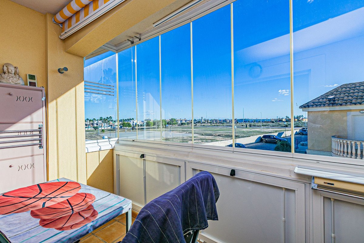2 Bed Tussenverdieping Appartement in Orihuela Costa in Orihuela Costa, 