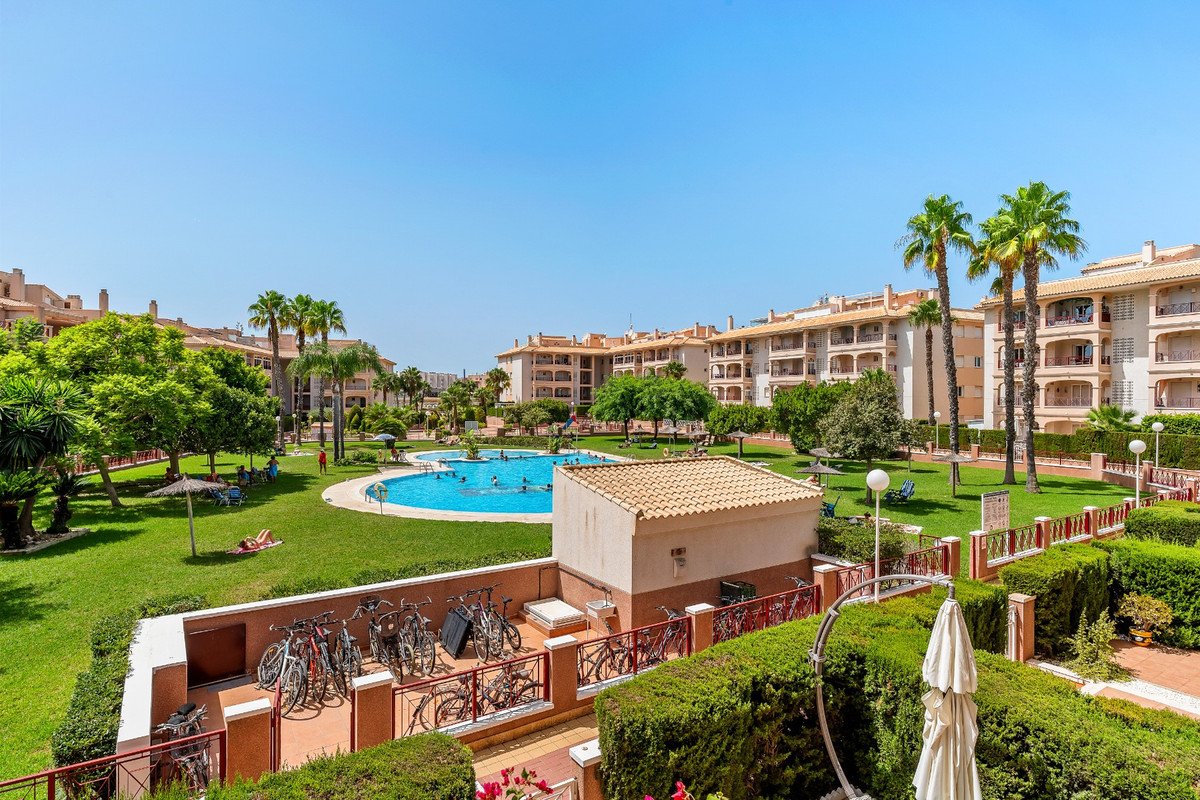 2 Bed Ground Floor Apartment in Playa Flamenca in Playa Flamenca, Apartment