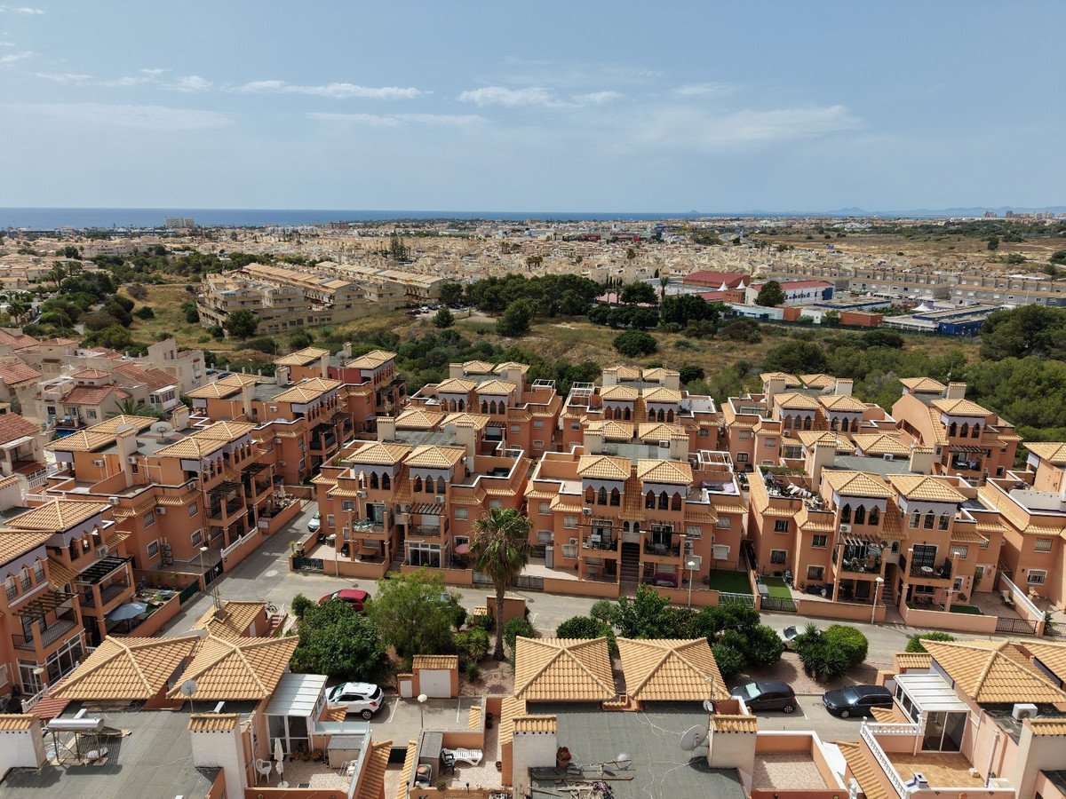2 Bed Duplex in Playa Flamenca in Playa Flamenca, Duplex