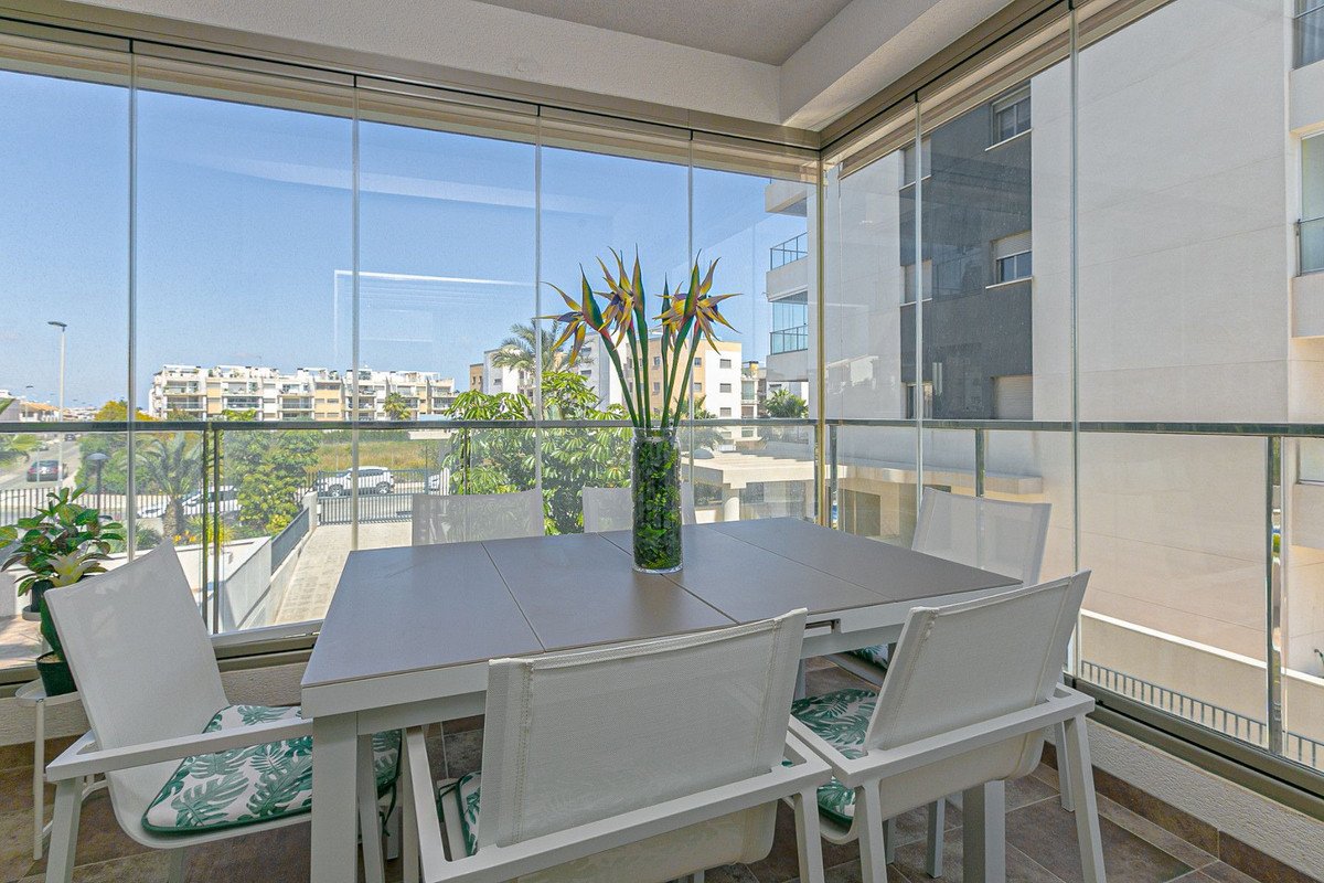3 Bed Middle Floor Apartment in Orihuela Costa in Orihuela Costa, Apartment