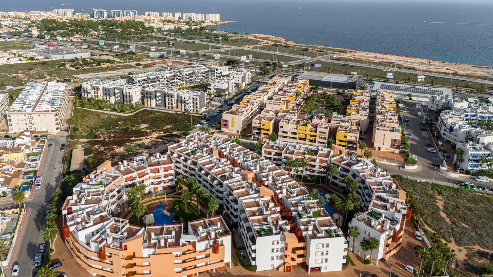 3 Bed شقة في الطابق الأرضي in Playa Flamenca في Playa Flamenca, شقة
