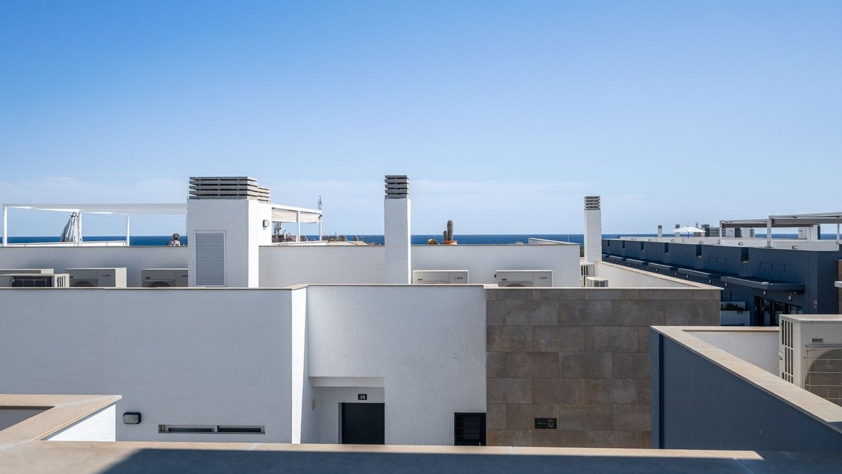 2 Bed पेंटहाउस in Playa Flamenca में Playa Flamenca, पेंटहाउस