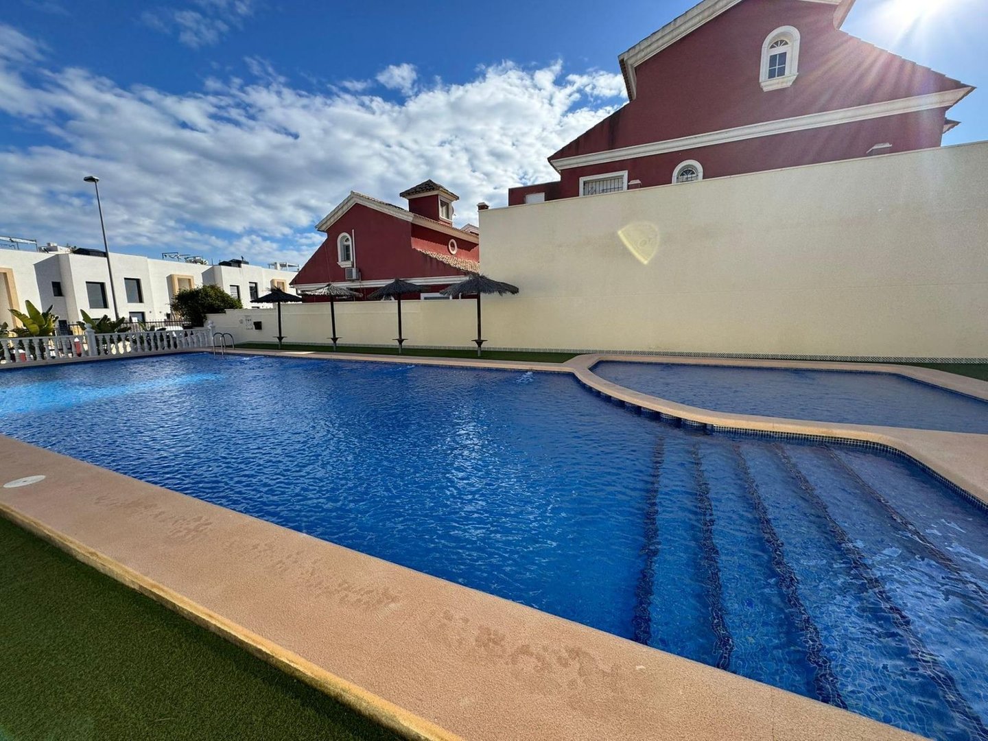 3 Bed Bungalow in Orihuela Costa في Orihuela Costa, دوبلكس