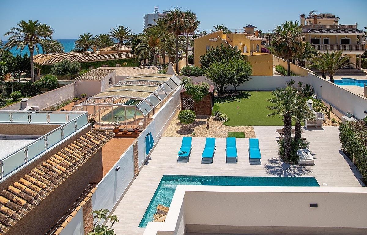 3 Bed Detached Villa in Playa Flamenca in Playa Flamenca, Detached Villa