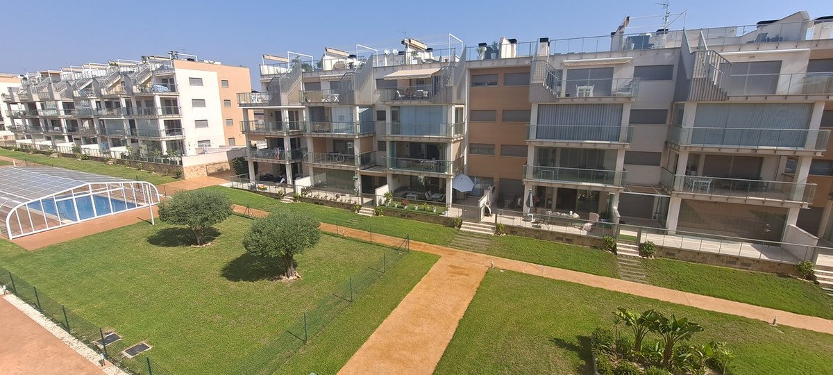 2 Bed شقة في الطابق الأرضي in Villamartin في Villamartin, شقة