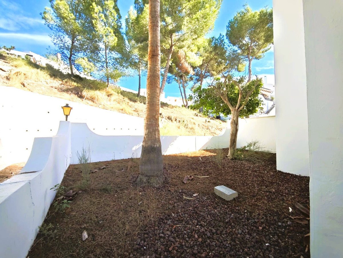 2 Bed Ylimmän kerroksen huoneisto in Villamartin
