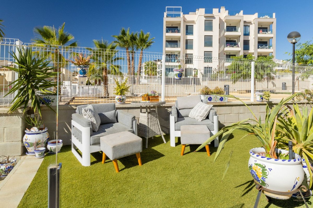 19 photo