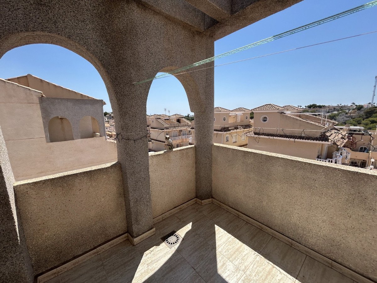 3 Bed Duplex in Villamartin in Villamartin, Duplex