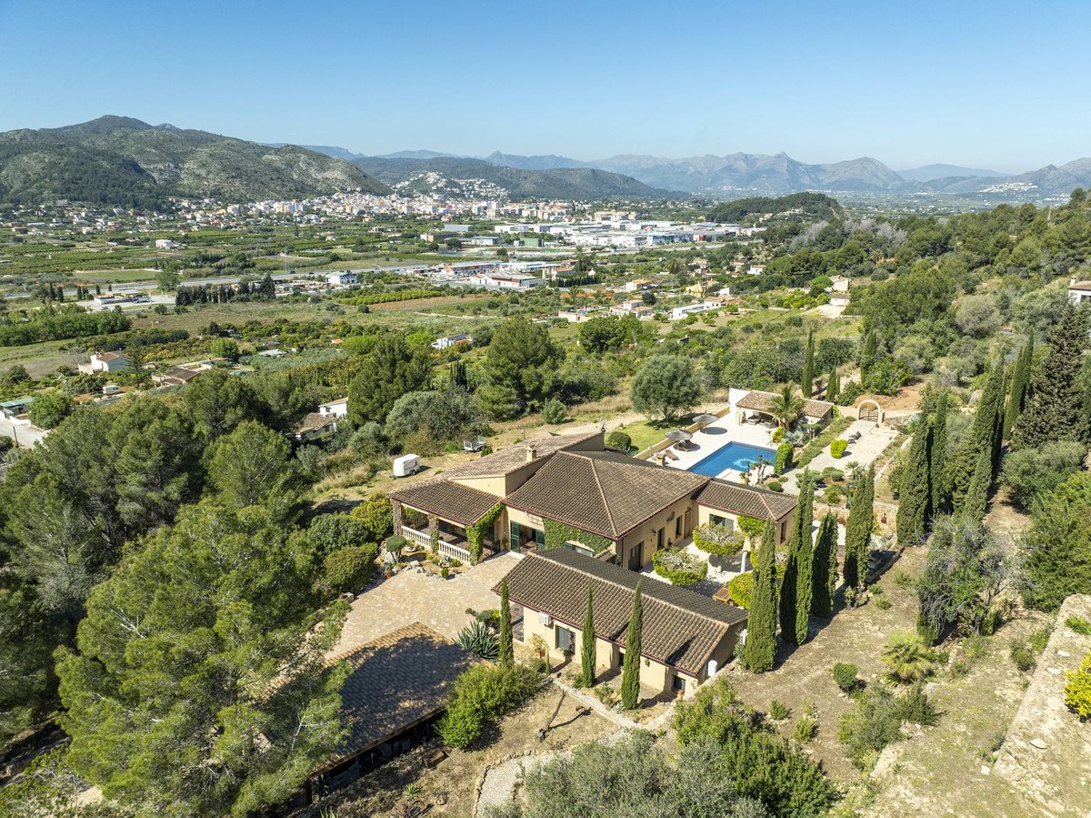 3 Bed Detached Villa in Pedreguer in Pedreguer — Detached Villa